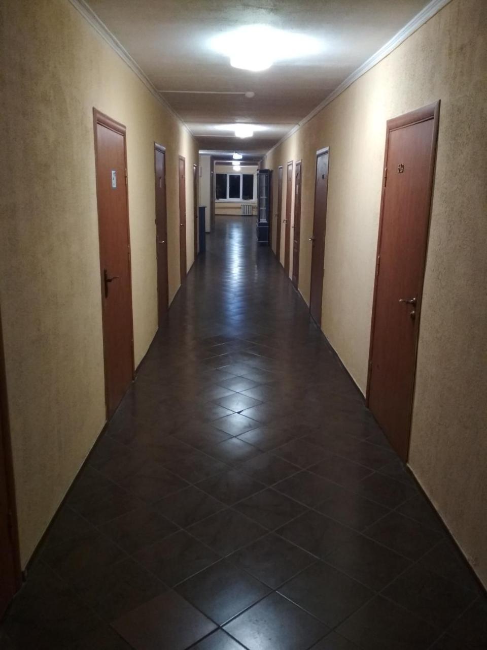 Hostel Na Kurmanovychaリヴィウ エクステリア 写真